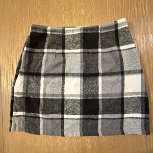 Cupshe Black and Gray Plaid Mini Skirt